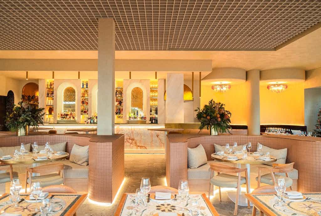 Byblós Brisbane Exclusive , Byblós